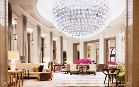 Hotel Lighting Design_ Discover the Most Luxurious Projects-2