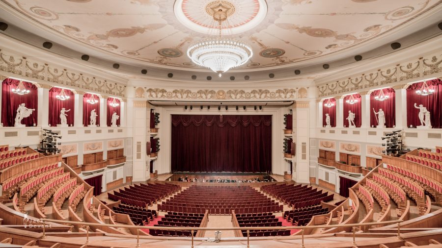 The Most Iconic Chandeliers At Opera Houses In Russia