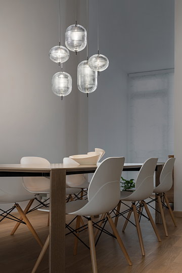 Lodes Debuts Jefferson Suspension Lamp in US