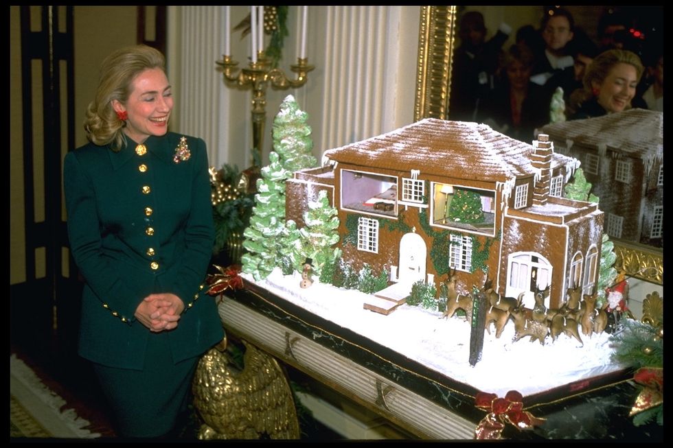 Christmas Lights: A Timeline Of The White House Holiday Decor